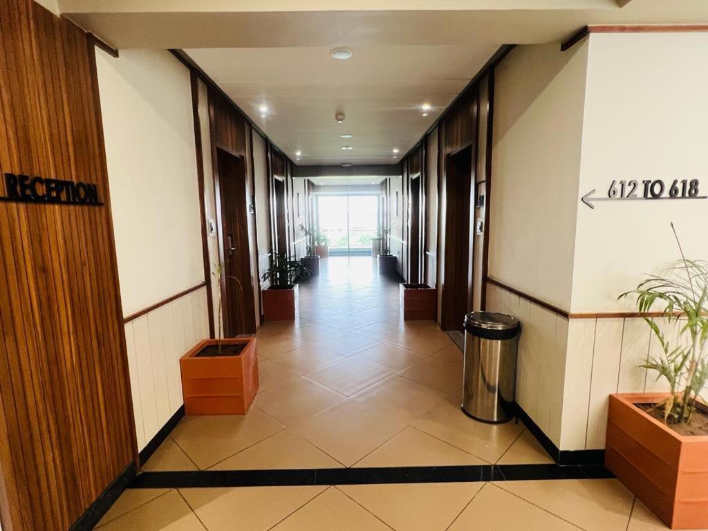 The Lemon Grass Hotel Gandhinagar Buitenkant foto